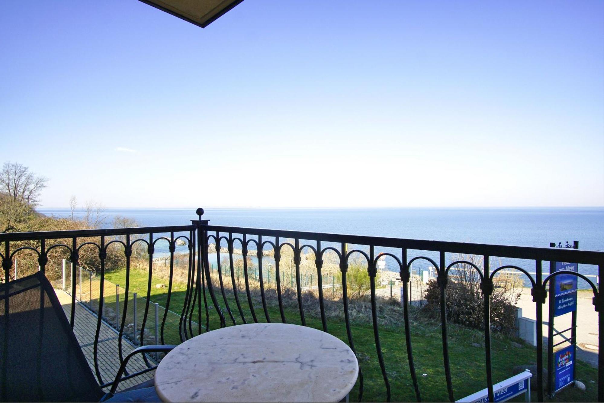 Ferienwohnung Mit Traumhaftem Meerblick - Haus Am Meer Fewo 02 Lohme Zewnętrze zdjęcie